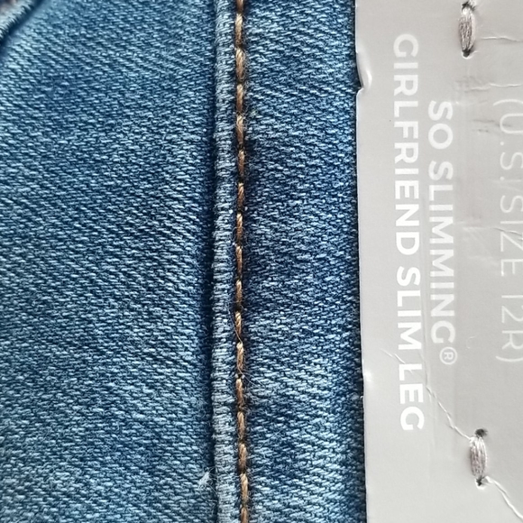 Jeans - Picture 3 of 3